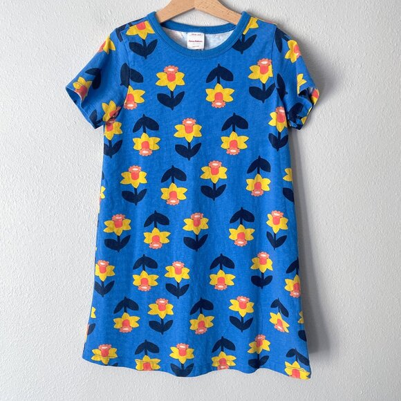 Hanna Andersson Print T-Shirt Dress Daffodil On Equator 8 (130) - Picture 1 of 10